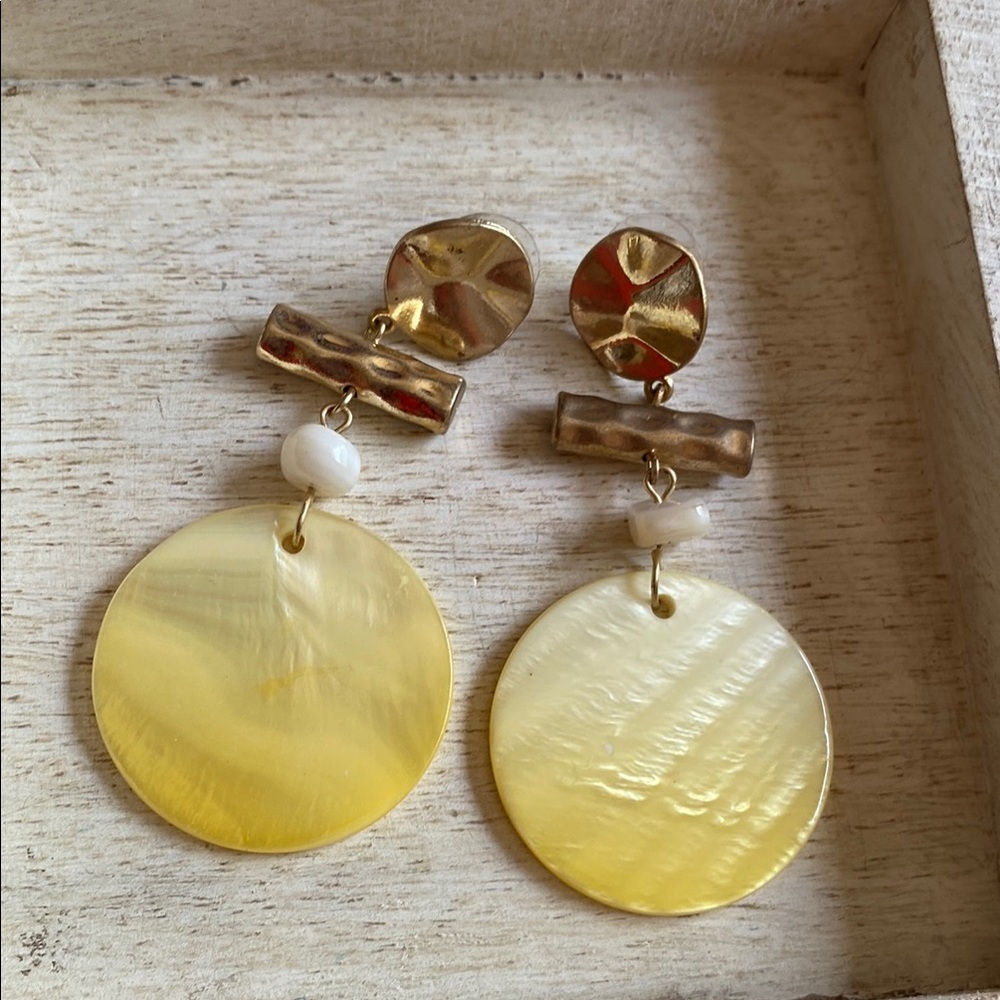 3/$9 Elegant Gold and Yellow Dangle Earrings